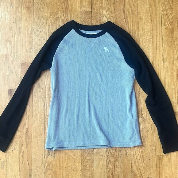 Boys abercrombie kids long sleeve t-shirts - Size 13/14 - two shirts - Picture 2 of 7